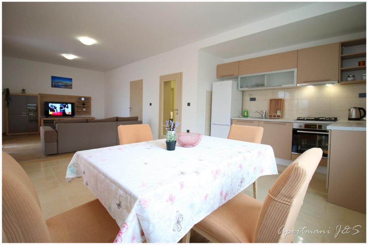 Apartmani Jere&Sara Примоштен Экстерьер фото